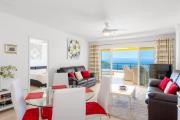 2BDR Waves & Cliffs Getaway 2BDR Waves & Cliffs Getaway
