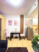 CD Staycation - Unit 6 at Trees Residences