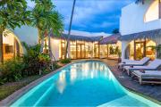 Villa Marbella - Stunning Chic 4BR Villa in Umalas, Private Retreat Next to Canggu