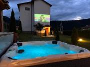 Villa ADELHEIDE - Spa, BBQ & Jacuzzi