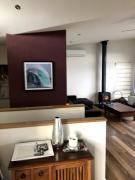 2 Bed Coastal Getaway - Walking distance to beach