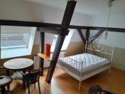 WG-Zimmer in Villendachgeschoß nahe am Bahnhof