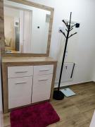 Top Pirot