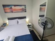 Kitnet304 centro,c linda vista janela, tv smart