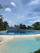 Grayscale Haven-Azure North Pampanga