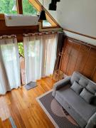 บ้านเพียงเขา