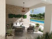 Peace Pool & Comfort at Hard Rock