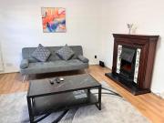 Abbey Wood Serviced Apartment 3BRH Free Wi-Fi Parking Tea and Coffee Abbey Wood Serviced Apartment 3BRH Free Wi-Fi Parking Tea and Coffee