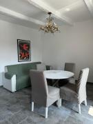 Sormano Apartments - THE V Collection