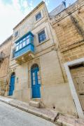 Top Cospicua