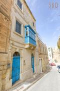 Top Cospicua