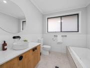 New Central 2 bedroom townhouse