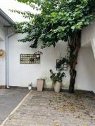 Casa espaçosa 6 min da praia