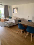 Paris grand et belle appartement banlieue