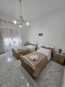 Nonnas house