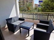 Luminoso apartamento reformado con gran terraza a 2 mins a pie de la playa de San Juan