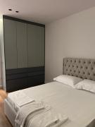 Escape Luxury apartment 2