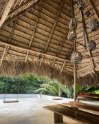 Jungle Rooftop Villa, near beach