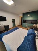 SeaBeach Tower Studio