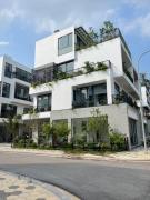 Dai Lai Resort - Night Street - SV609 Dream Villa