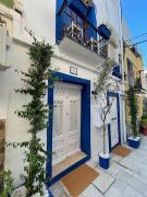 Stylish City-Center Apt 2 Bdrms