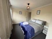 An amazing 2 bedroom house An amazing 2 bedroom house