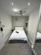 Comfy stay in Wandsworth Town