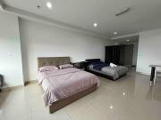 #22 Studio First Subang Mall SS15 Courtyard--2mins to SS15 LRT !2-4PAX