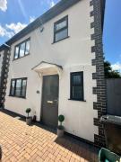 Top Kingswood Top Kingswood