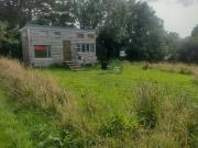 Tiny House Glamping, sleeps up to 6