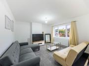 Southend Retreat KING SUITE Luxury stay with parking