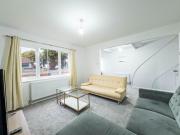 Southend Retreat KING SUITE Luxury stay with parking