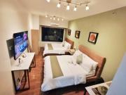 Air Residences-The House of Five 2Queen Bed