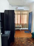 Top Kampong Tanah Merah