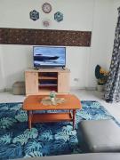 Top Kampong Tanah Merah