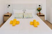 Sliema Main Street Luxury Suites 13 with shared Rooftop pool & BBQ