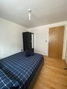 Top Hanwell Top Hanwell