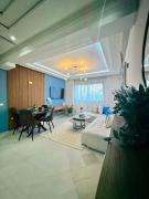 Chic beachside Apt,Mountain view