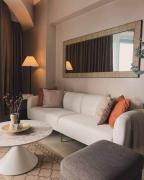 AEON TOWER STUDIO by The 8Flats