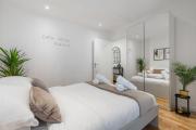 Bright & Modern Apartment near Canary Wharf