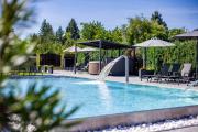Hotel Aura Design & Garden Pool