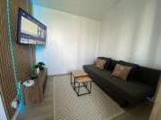 Joli Studio Lumineux et moderne