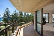 Mahana! Burleigh 70s Style 2Bed Apartment