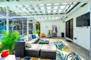 Top Lantana