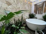 Cozy Apartament with a king size bed