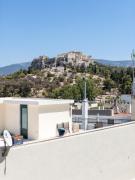 The Observatory 2BR with Acropolis View by JJ Hospitality