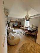 شقه فندقيه فاخره ابراج Zed Tower الشيخ زايد