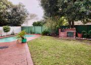 Durbanville Winelands Villa with Pool & Jacuzzi
