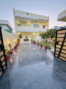 The Elora - Your Home away from Home