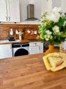 Confort et style en plein Marseille Type 2